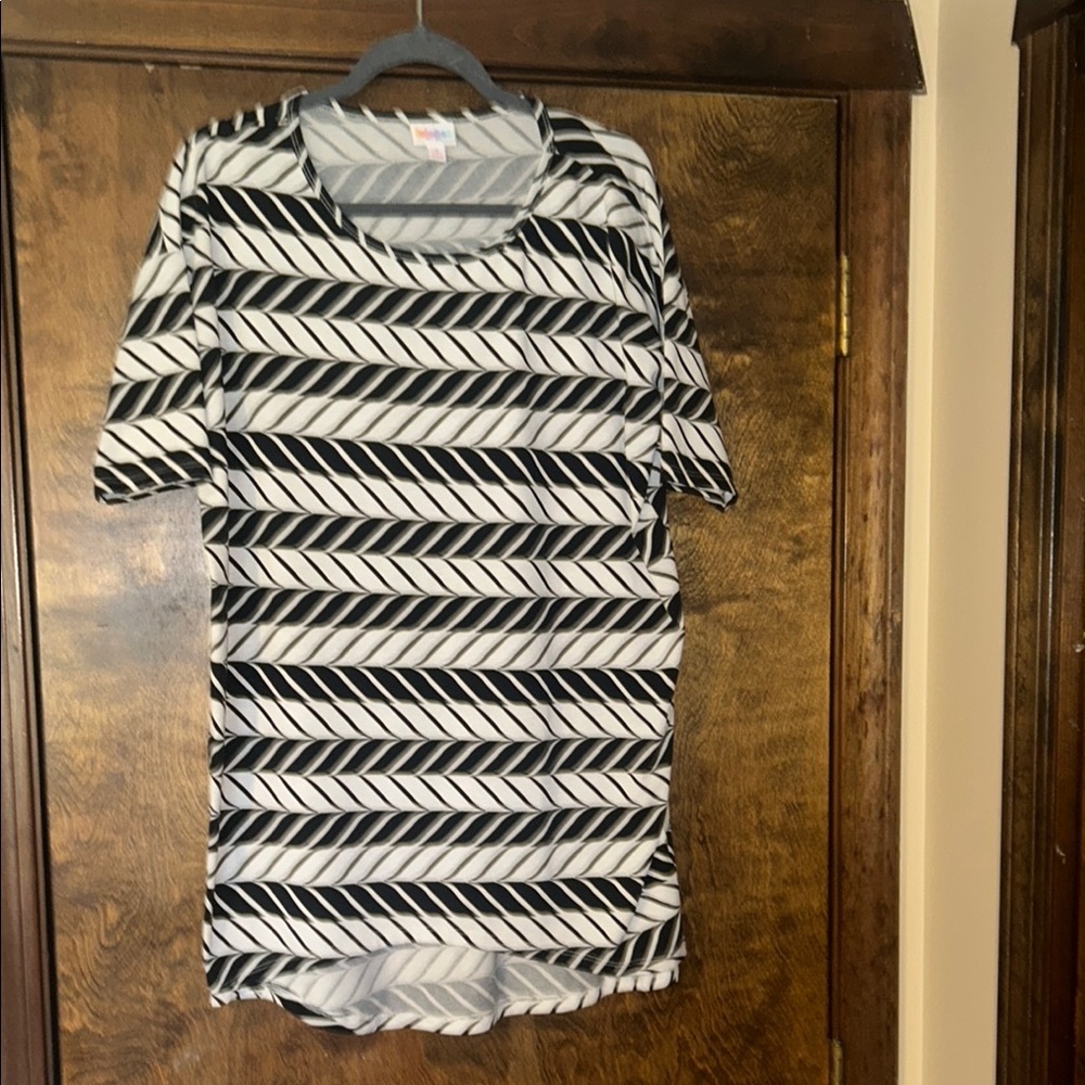 LuLaRoe Irma